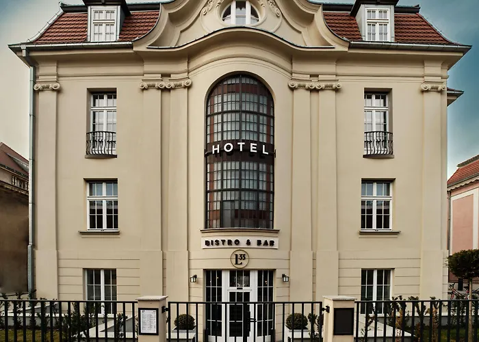Liberte 33 Hotel