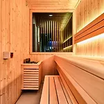 Liberte 33 Hotel