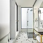 Liberte 33 Hotel 4*