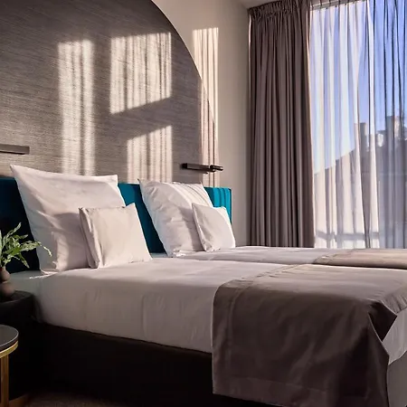 Hotell Liberte 33 Poznań