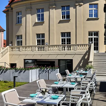 Liberte 33 Hotel Poznaň