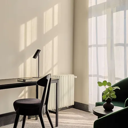 Liberte 33 Hotel Poznaň