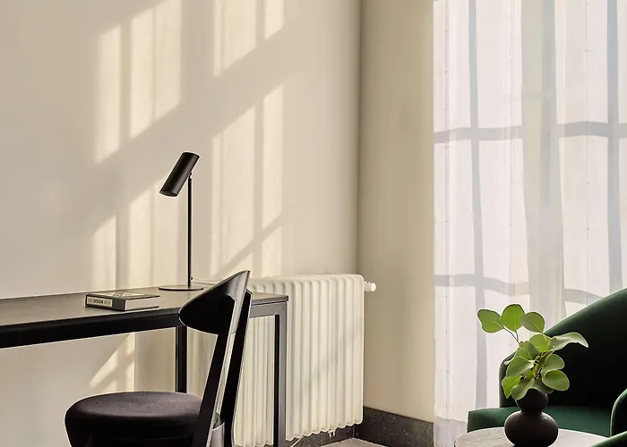 Liberte 33 מלון פוזנן